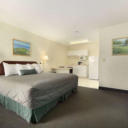 Days Inn By Wyndham Augusta Near Fort Gordon מראה חיצוני תמונה