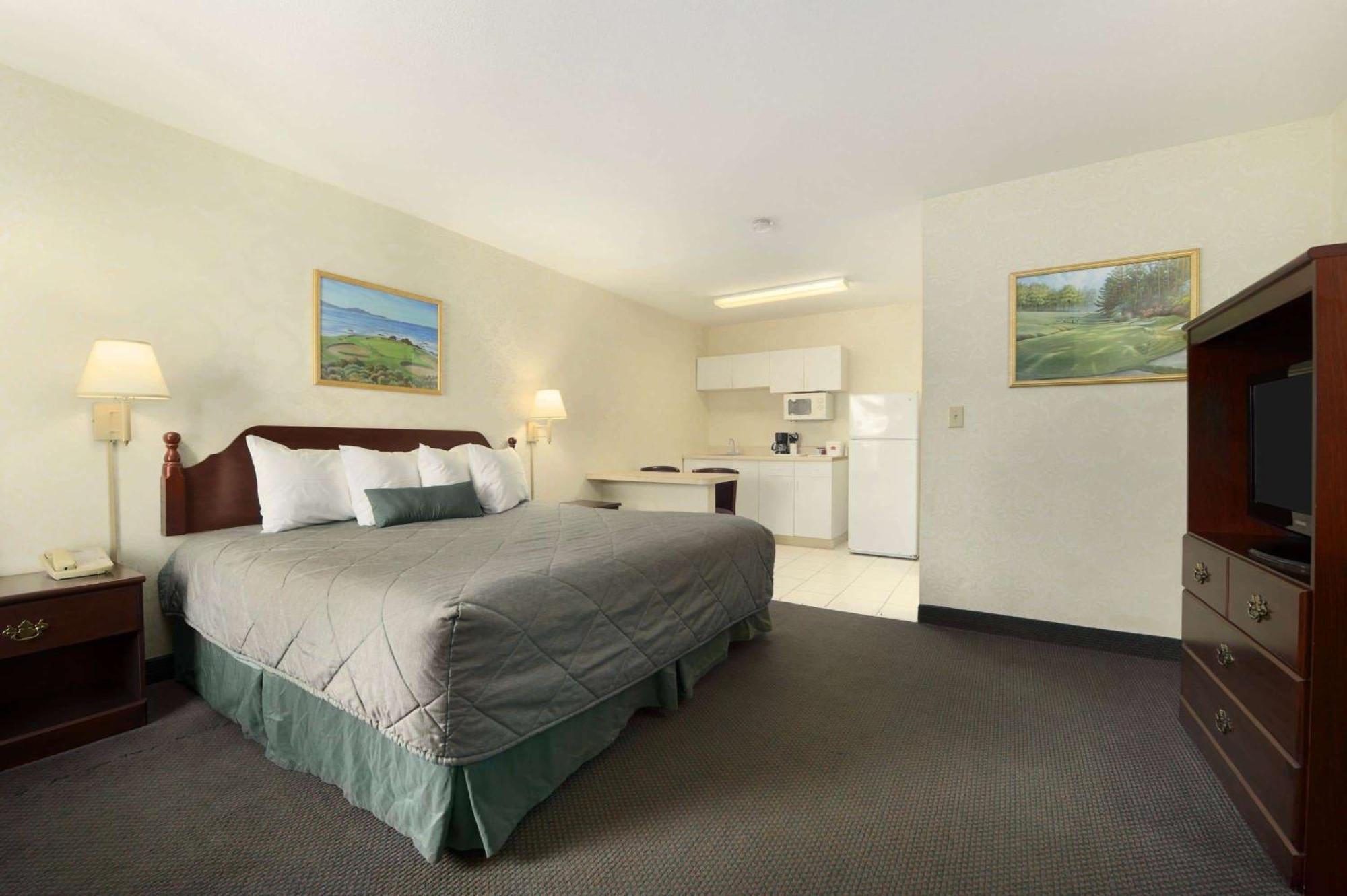 Days Inn By Wyndham Augusta Near Fort Gordon מראה חיצוני תמונה