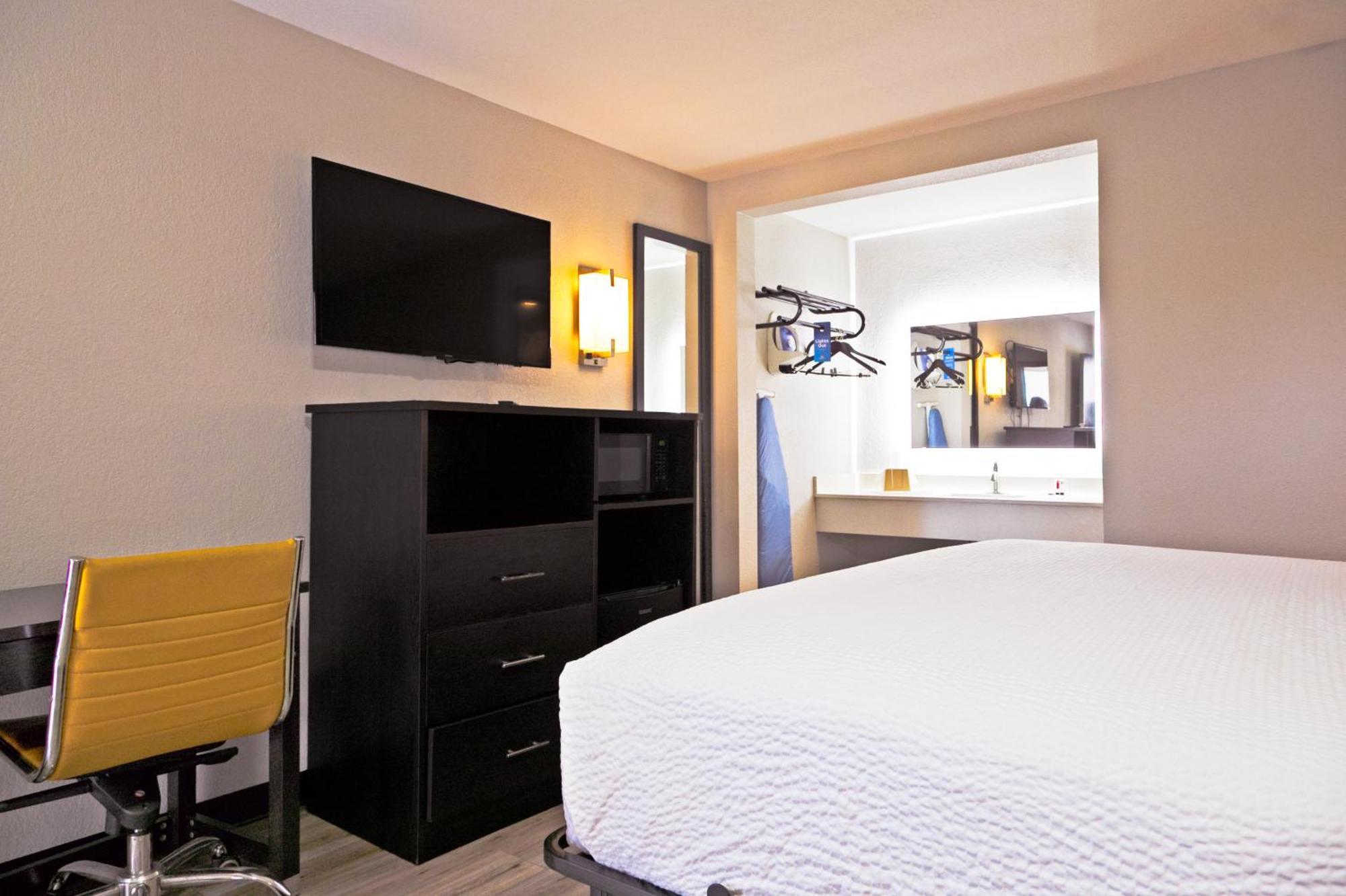 Days Inn By Wyndham Augusta Near Fort Gordon מראה חיצוני תמונה