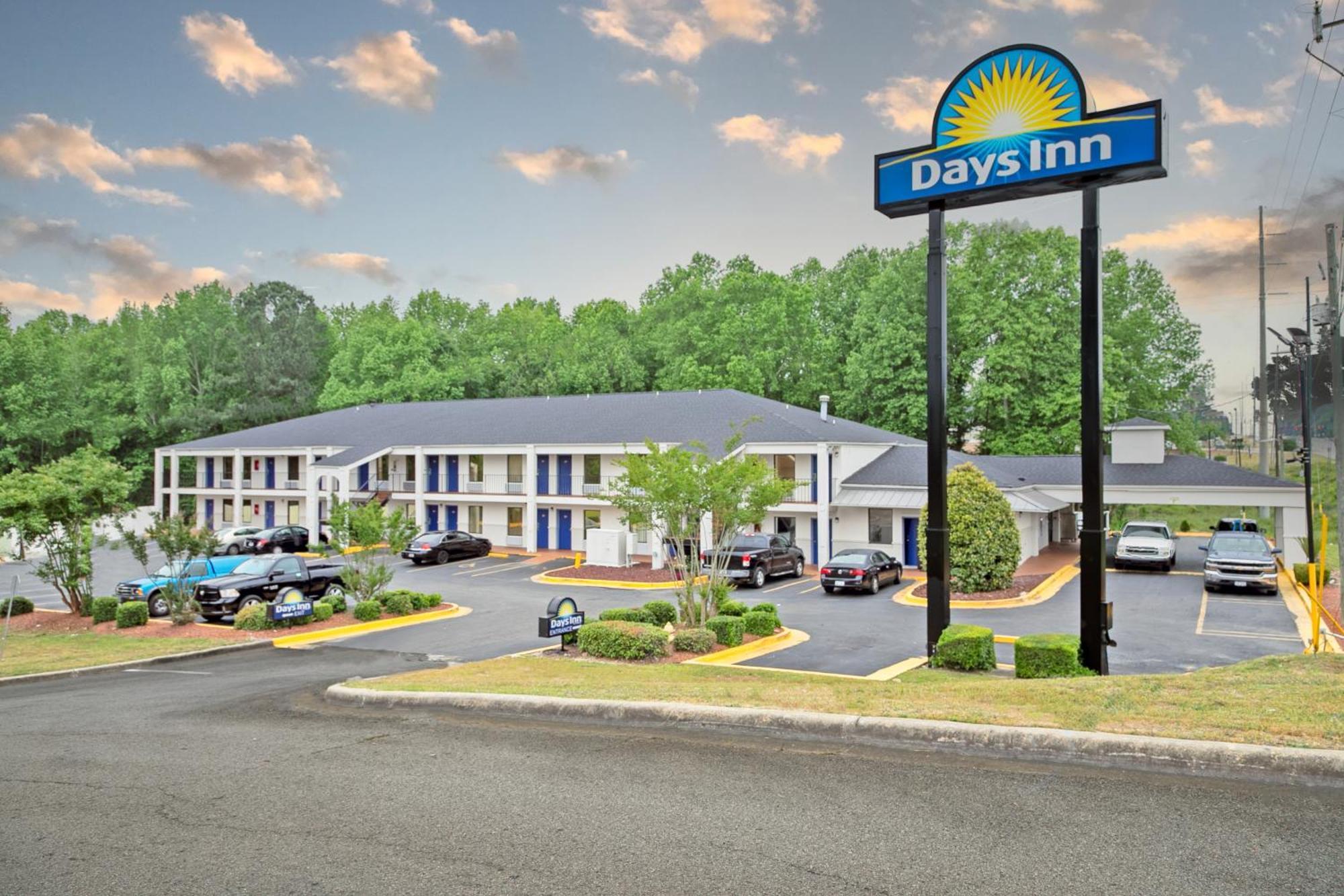 Days Inn By Wyndham Augusta Near Fort Gordon מראה חיצוני תמונה