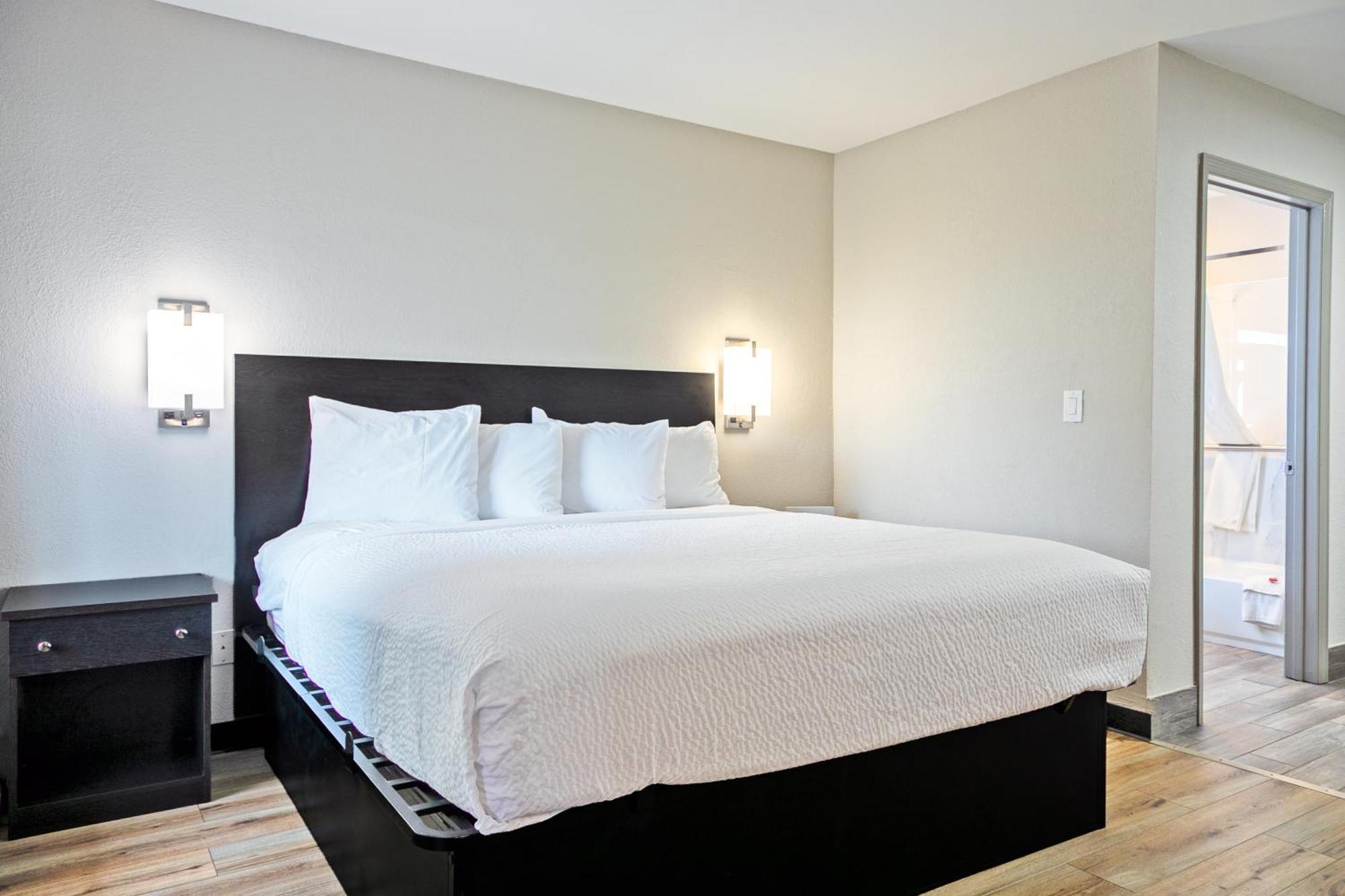 Days Inn By Wyndham Augusta Near Fort Gordon מראה חיצוני תמונה
