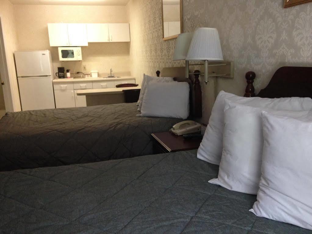 Days Inn By Wyndham Augusta Near Fort Gordon מראה חיצוני תמונה